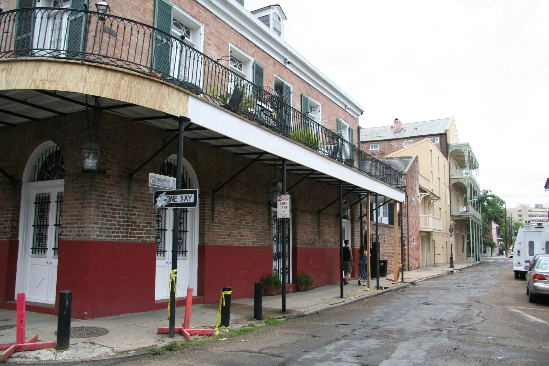 Willkommen im French Quarter/Welcome to the French Quarter